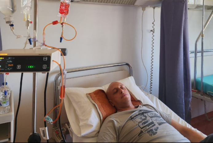 Po lufton me tumorin agresiv  32 vjeçari ka nevojë urgjente për ndihmën e shqiptarëve