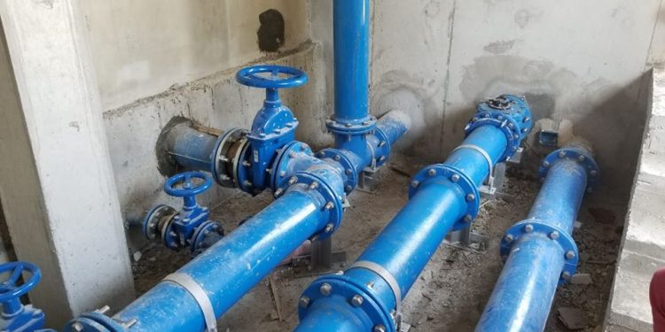 Dëmtohet linja e ujësjellësit në Mirditë  mijëra banorë mbeten pa ujë