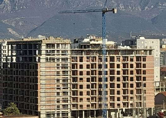 Edhe pak dhe do të na zënë edhe pamjen e Dajtit