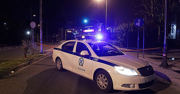 Banda shqiptaro greke gati për atentatin e madh  Kush është  kumbari i Pireut  