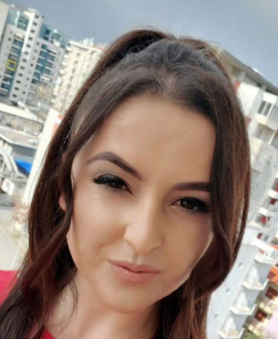 E trishtë  Ndërron jetë në moshë të re infermierja nga Vlora