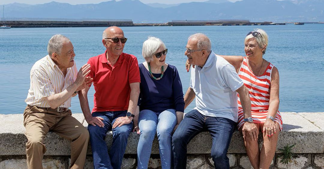 Pas braktisjes nga të rinjtë  Shqipëria mbushet me pensionistë italianë