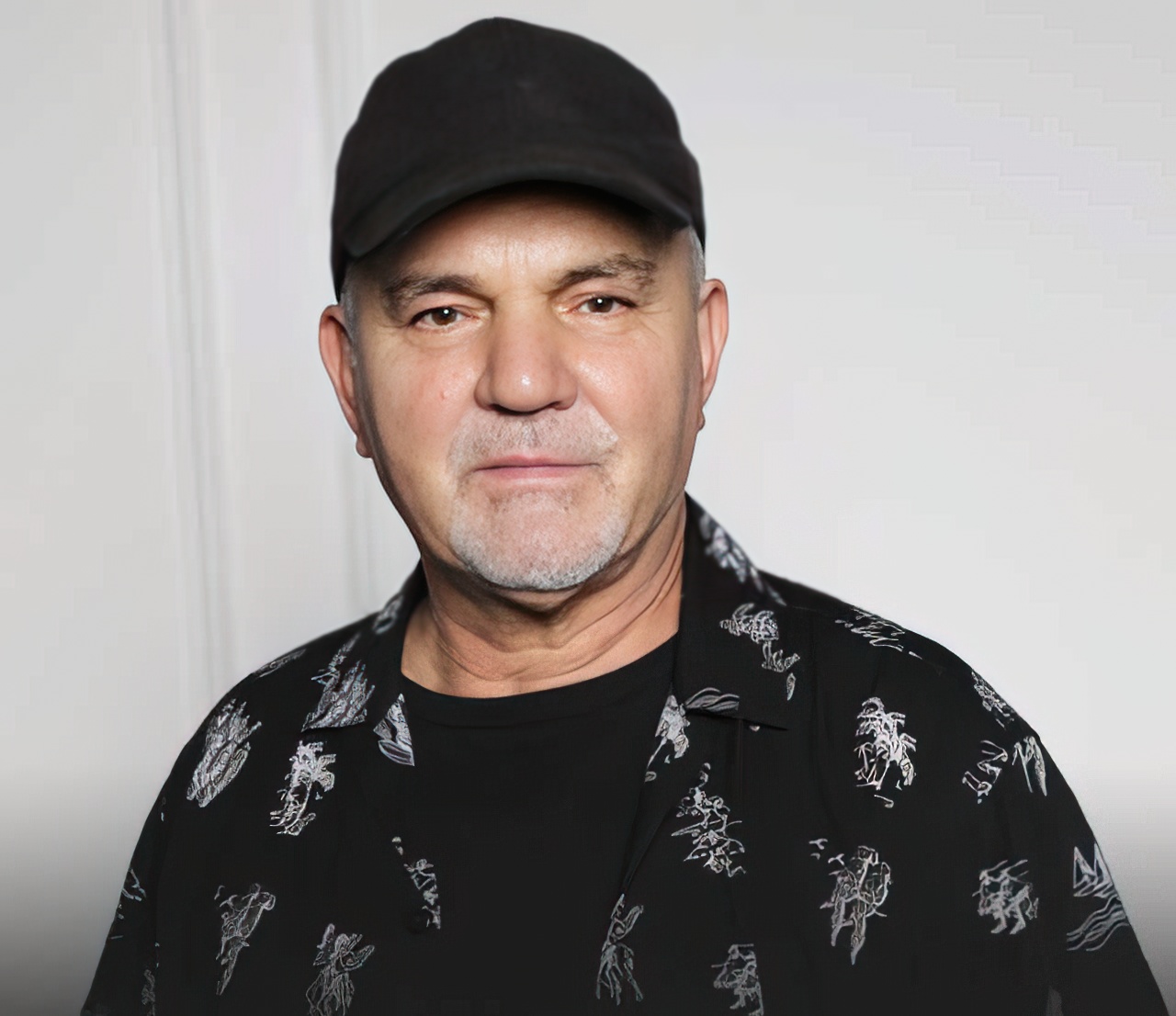 Shuhet Shemi Krasniqi i “Ilirëve”, zëri i këngës ikonike “Xhamadani vija vija”