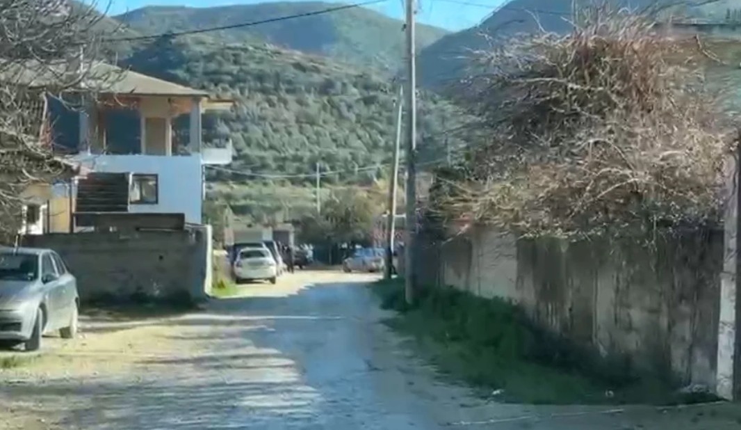 Humbi jetën gjatë kalçetos  përcillet në banesën e fundit 42 vjeçari vlonjat