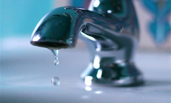 Dëmtohet gypi kryesor, ndërpritet uji në këto zona në Prishtinë
