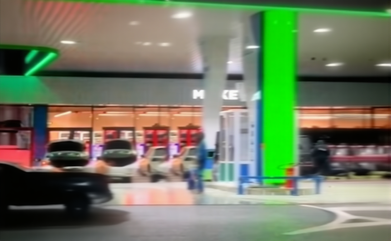 Plagosen dy persona në Podujevë, policia jep detaje