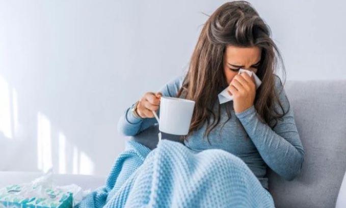 I njëjti virus, pasoja krejt të ndryshme: Ja pse disa sëmuren rëndë, e disa aspak