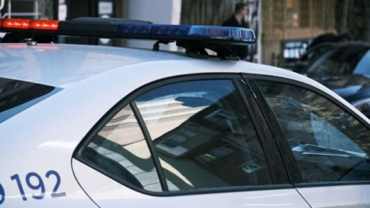 Mashtrime me kartela bankare, policia arreston dy të dyshuar në Fushë Kosovë