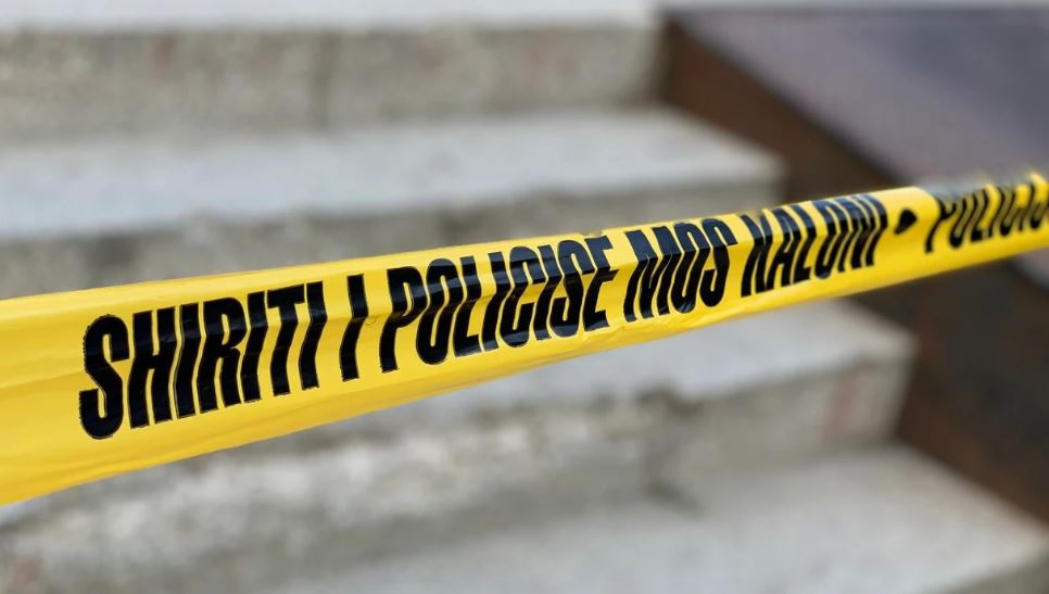 Gjendet pa shenja jete një grua në Fushë Kosovë