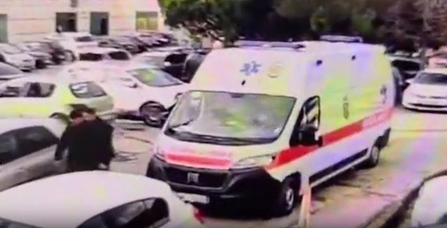 VIDEO  Arratisja e Altin Ndocit  policët e Qoses e dërguan kriminelin në spital pa pranga