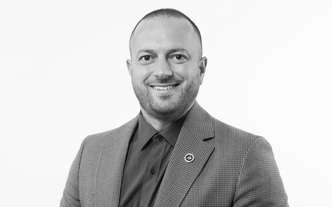 Sot i jepet lamtumira e fundit Hekuran Hoxhës