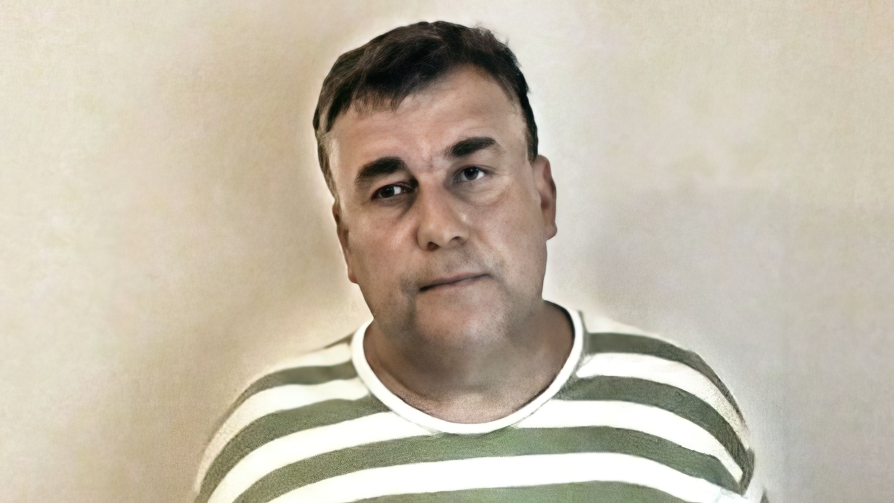 Kushtetuesja vendos pro mafiozit rus  kalon për shqyrtim ankimimin e Kokunov