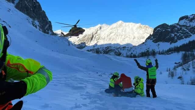 Mot i keq dhe ortekë në Alpet Italiane, dy persona humbin jetën