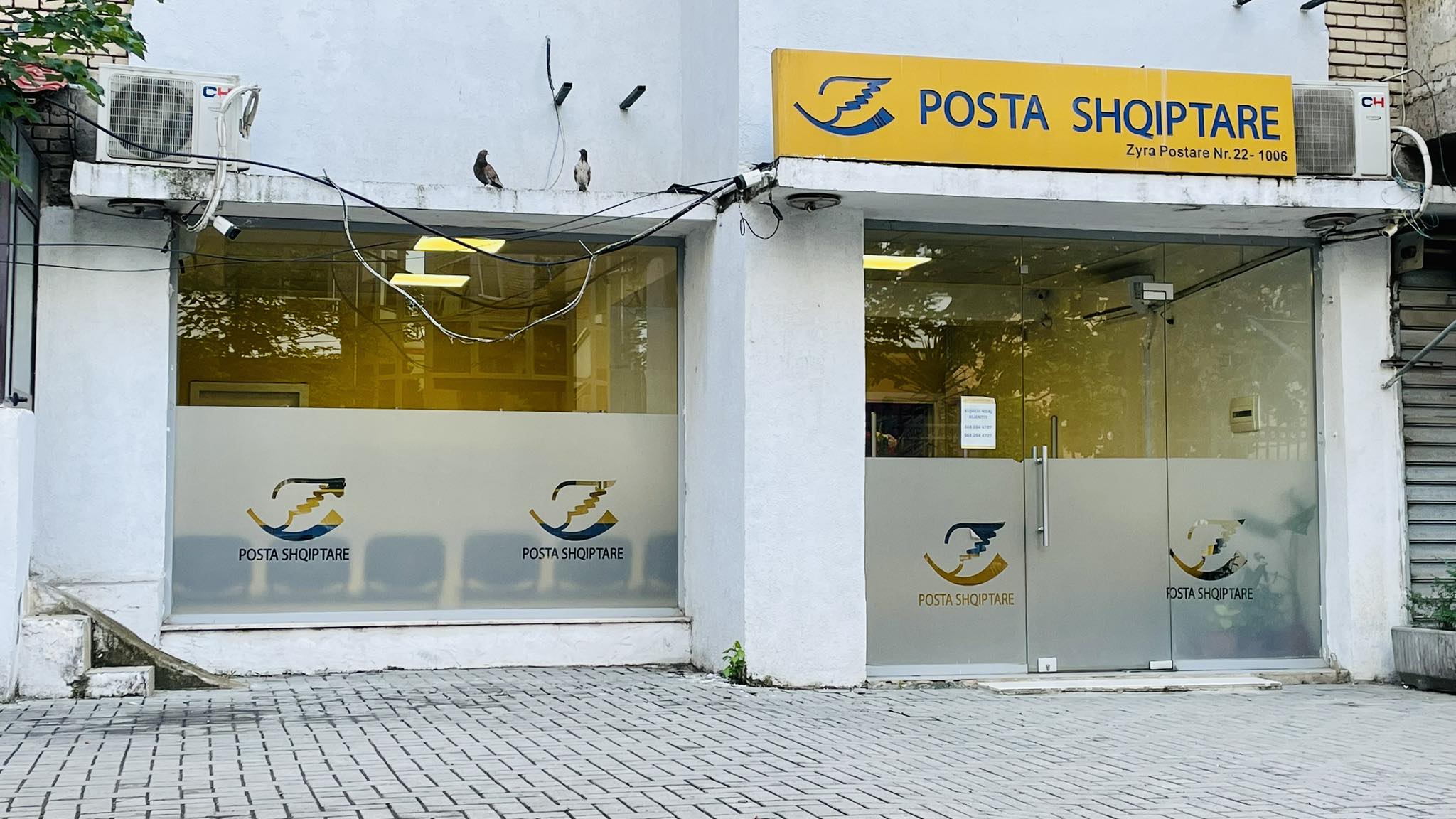 Punonjëset e Postës Shqiptare vjedhin 220 milionë lekë nga pensionet dhe ndihmat ekonomike