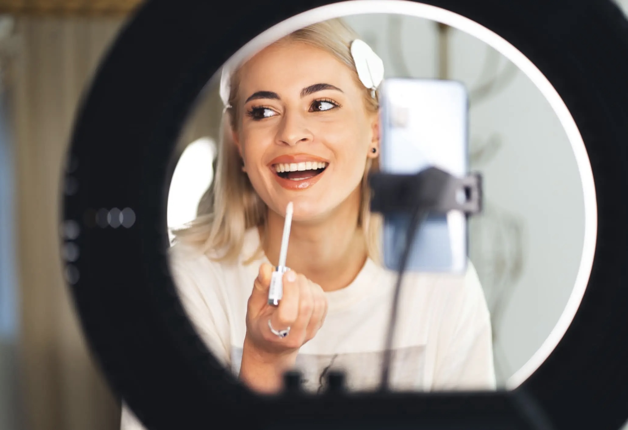 Hyn në fuqi ligji  VIP at dhe influenceret me NIPT në rrjetet sociale  kush s regjistrohet në QKB i mbyllet llogaria