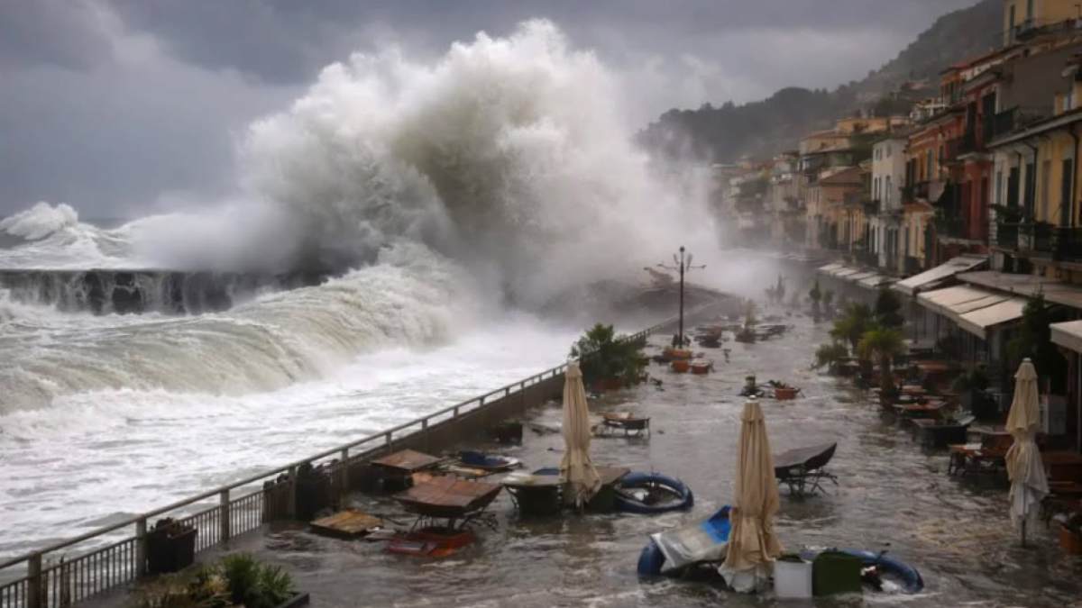 Një tjetër stuhi e fuqishme i afrohet Italisë  Megacikloni Leoni II prek edhe Shqipërinë