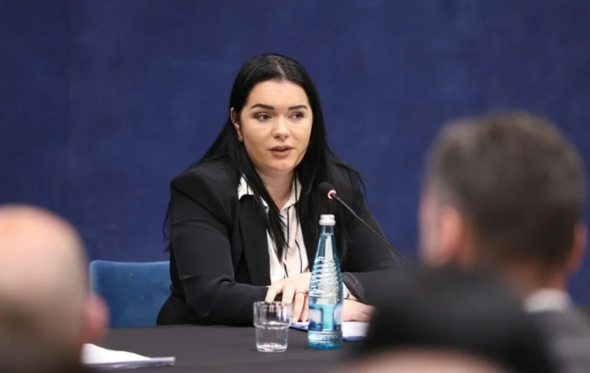 Arlinda ia bën rrup sup SPAKUT  Mbi 92 Miliardë Lekë oligarkëve në 2025 ën