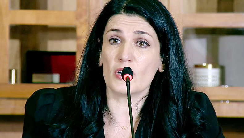 e Albania një javë që s punon  Mbi 200 MILIONË € hodhi në 2025 ën Mirlinda Karcanaj