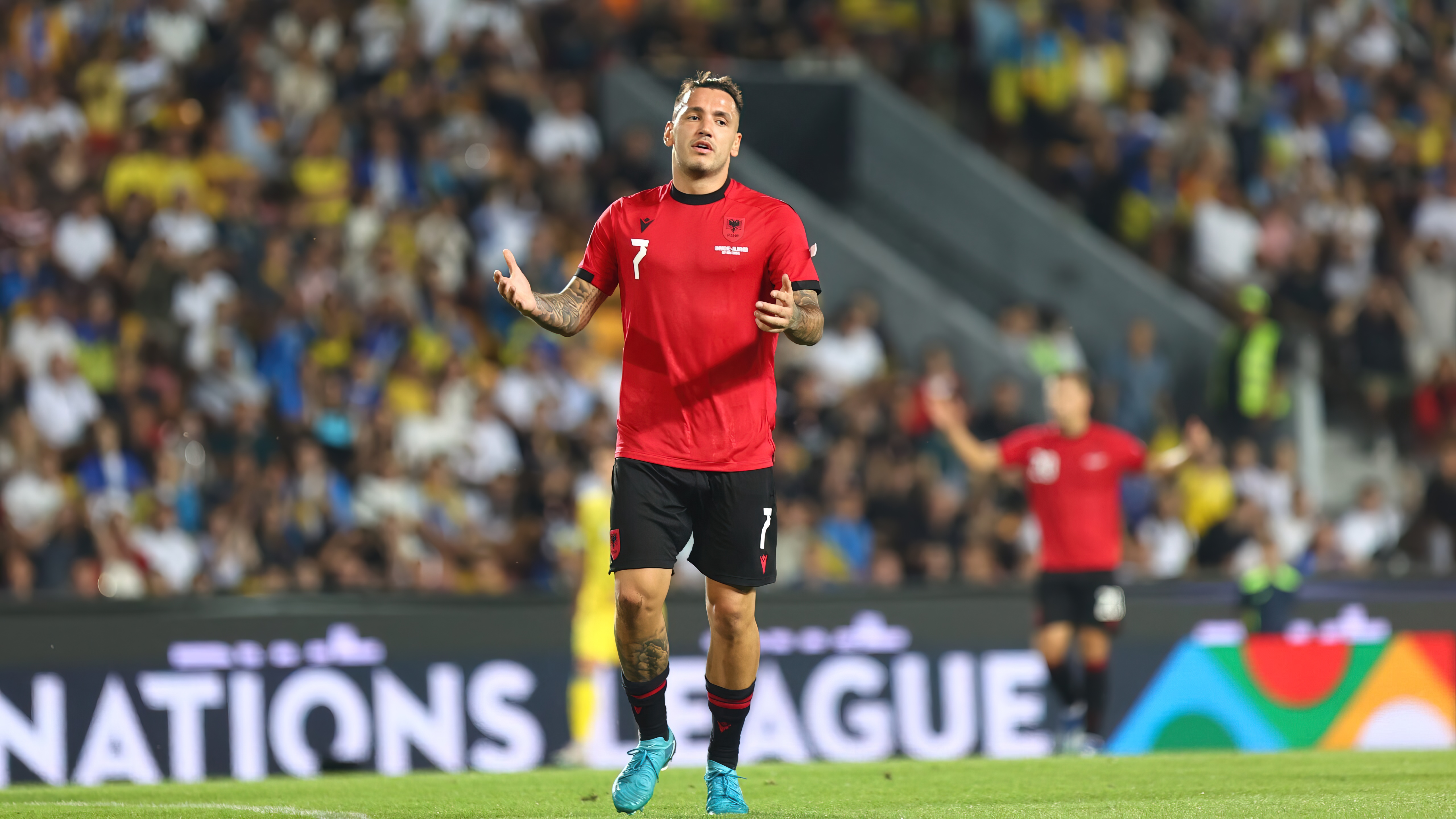 Manaj transferohet në Kinë  lushnjari bëhet lojtari më i paguar nga legjionarët e kombëtares