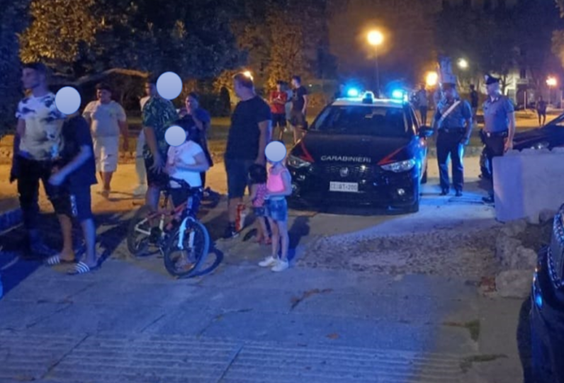 “Çmendet” shqiptari në Itali, tenton t’i vërë flakën bashkëshortes: Gruaja u shpëtua nga djali i mitur!