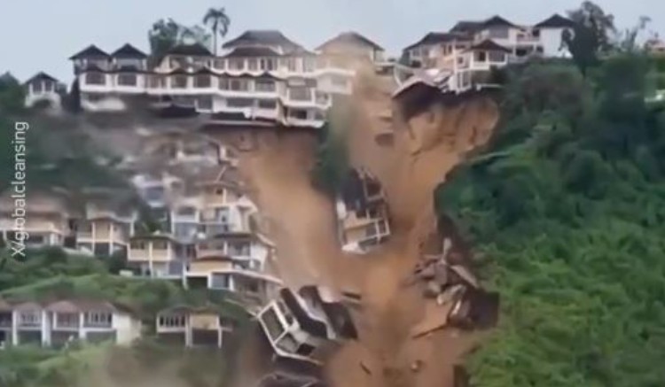 Pamje dramatike nga Siçilia  qyteza rrëshqet poshtë kodrës