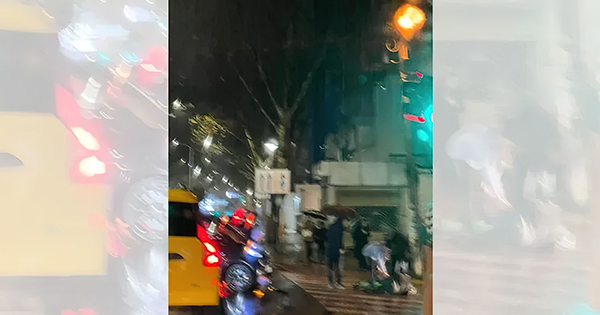 Po kalonte vizat e bardha  makina godet kalimtarin në Tiranë