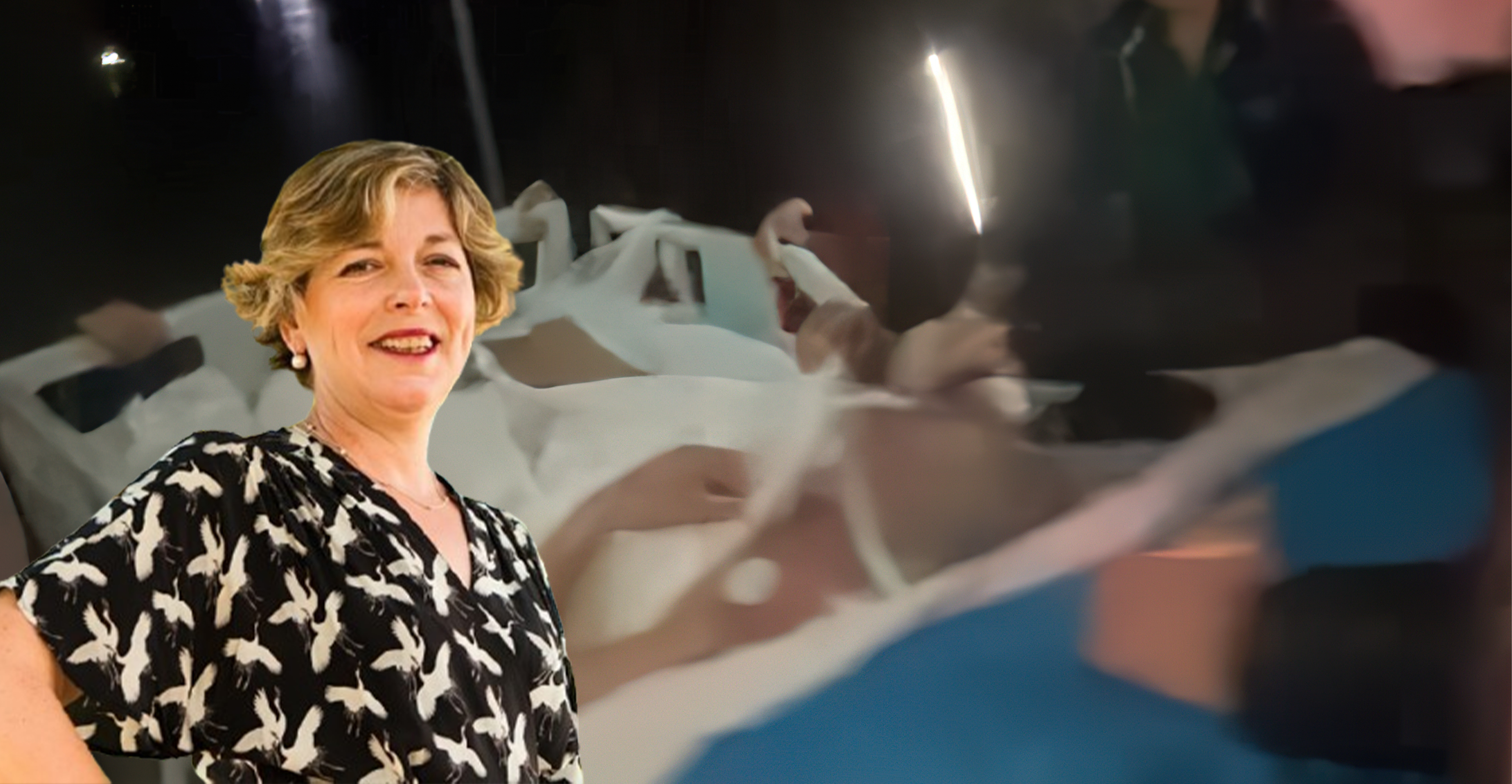 Evis Sala: Ministrja që zgërdhihet nëpër ekrane, kur të sëmurët lëngojnë në terr