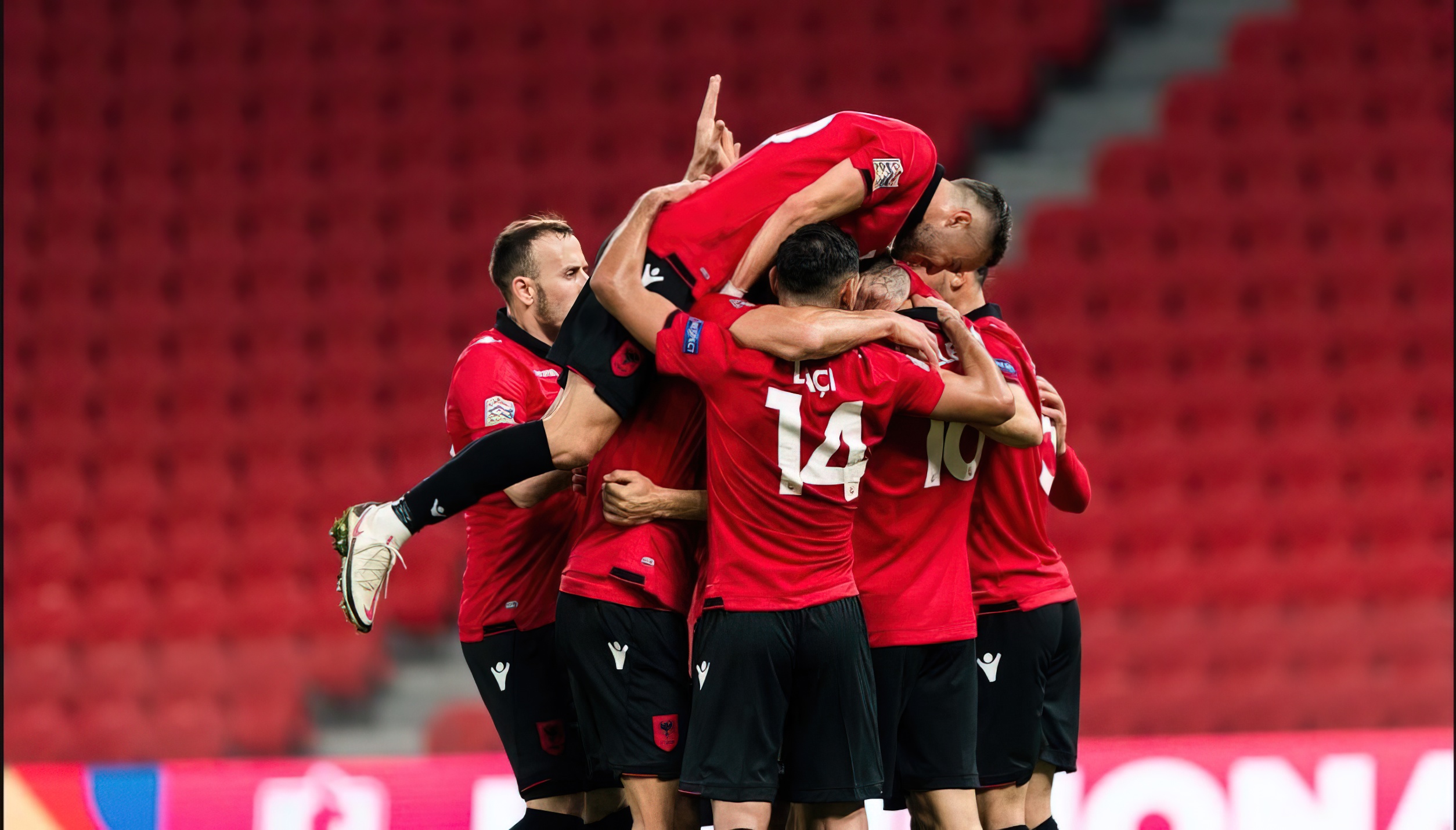 Mbrojta kuqezi në  alarm  para sfidës së  Play Off  it të Botërorit