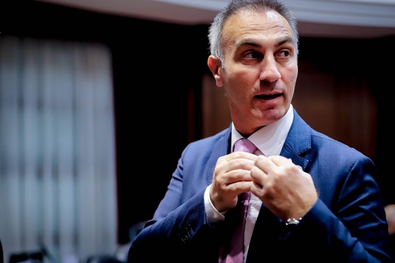 A po fshihej krejt kohën në Kosovë -Artan Grubi u arrestua sot në Bllacë, për çka kërkohet në Maqedoninë e Veriut?