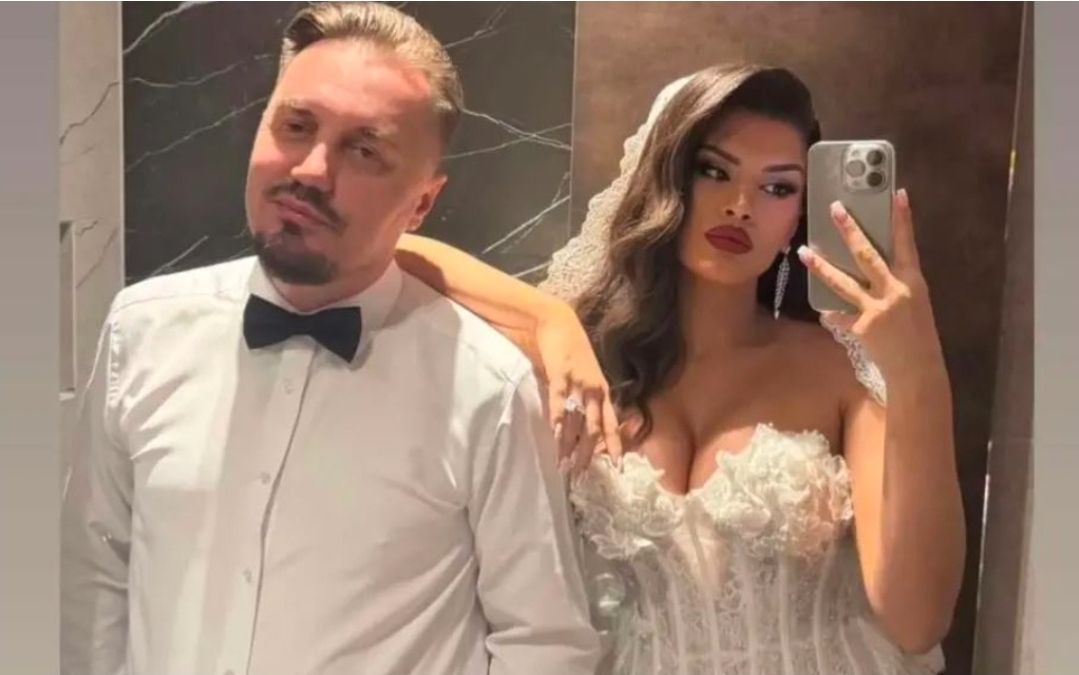 I dashuruar ‘kokë e këmbë, Blero i bën dhuratë të shtrenjtë