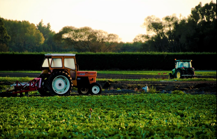 Fermerët përballen me rritje të çmimeve, pothuajse 2% më shumë në vitin 2025