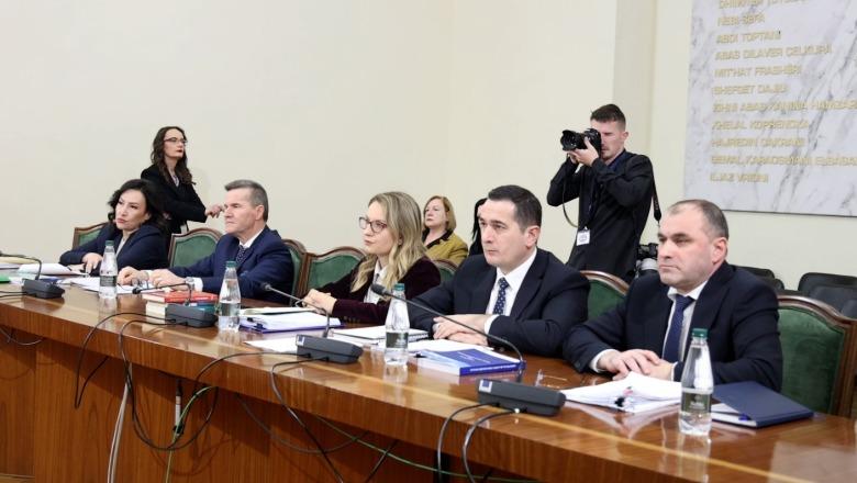 SPAK nxjerr sms, të fortët kërcënuan dëshmitarët në emër të Ballukut