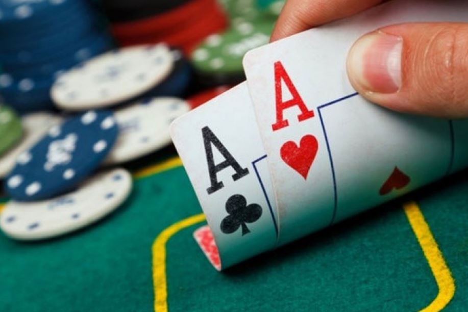 Arrestohet një person në Podujevë, për organizim të skemave piramidale dhe bixhoz të paligjshëm