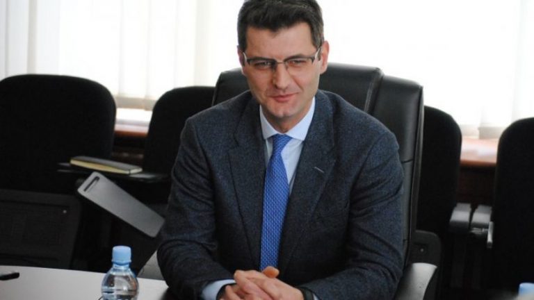 Ish-shefi i AKI-së edhe në rigjykim dënohet me 4 vjet e 8 muaj burgim për rastin “Gylenistët”