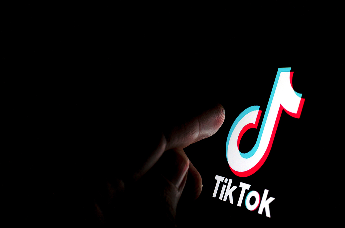 Goditet rrjeti i propagandës së ISIS në TikTok  15 të arrestuar