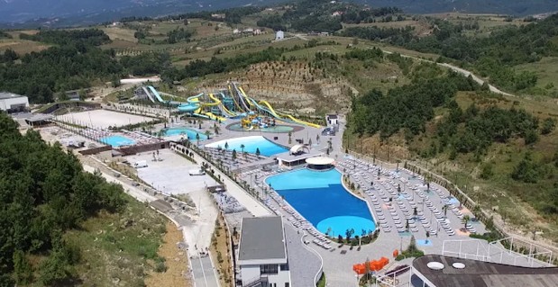 Zgjerohen hetimet për Allajbeun  Spak e BKH tek  Equos Resort  dhe në kompaninë e Karathanos