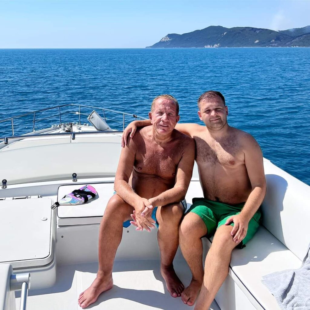 Behgjet Pacolli shpjegon si ia shlyu borxhin 100 000€ Naim Murseli