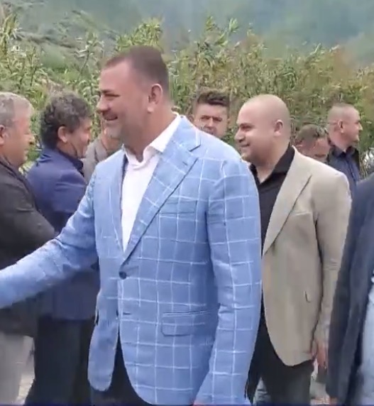  Dritat i ke të kryme  veç për Tomën   përgjimet e kryebashkiakut Kristian Shkrelit që mblidhte vota për shefin Tom Doshi