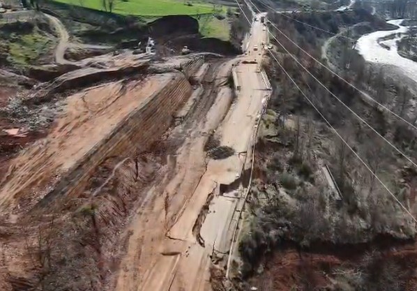 Aksi Librazhd Prrenjas e Belindës fundoset deri në 9 cm  Rrezik serioz