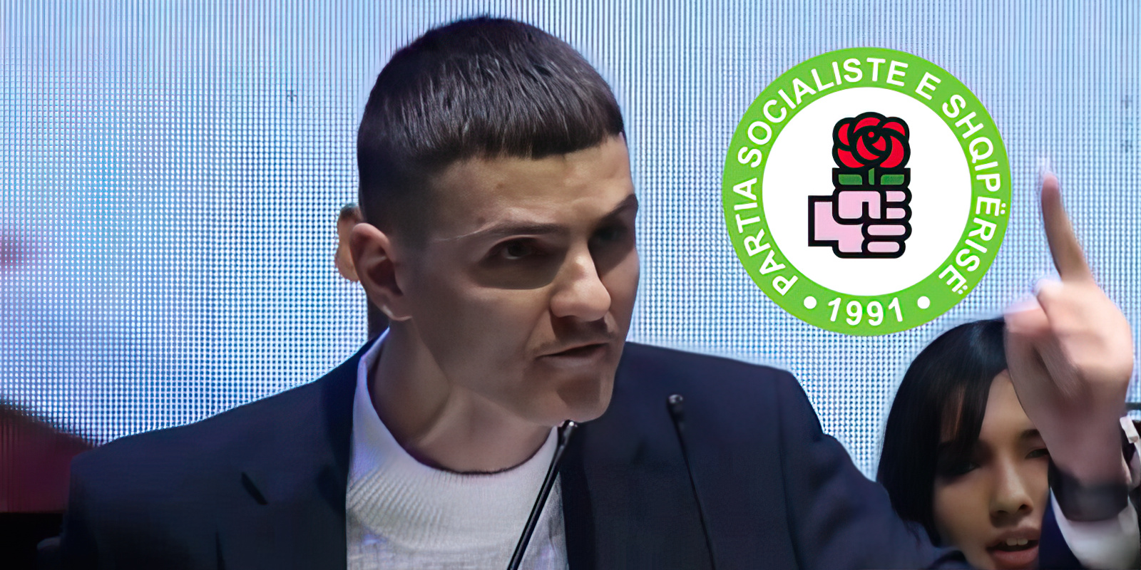 SI SOT  Shokë e shoqe  Dashnori është petalja më e bukur e trëndafilit socialist