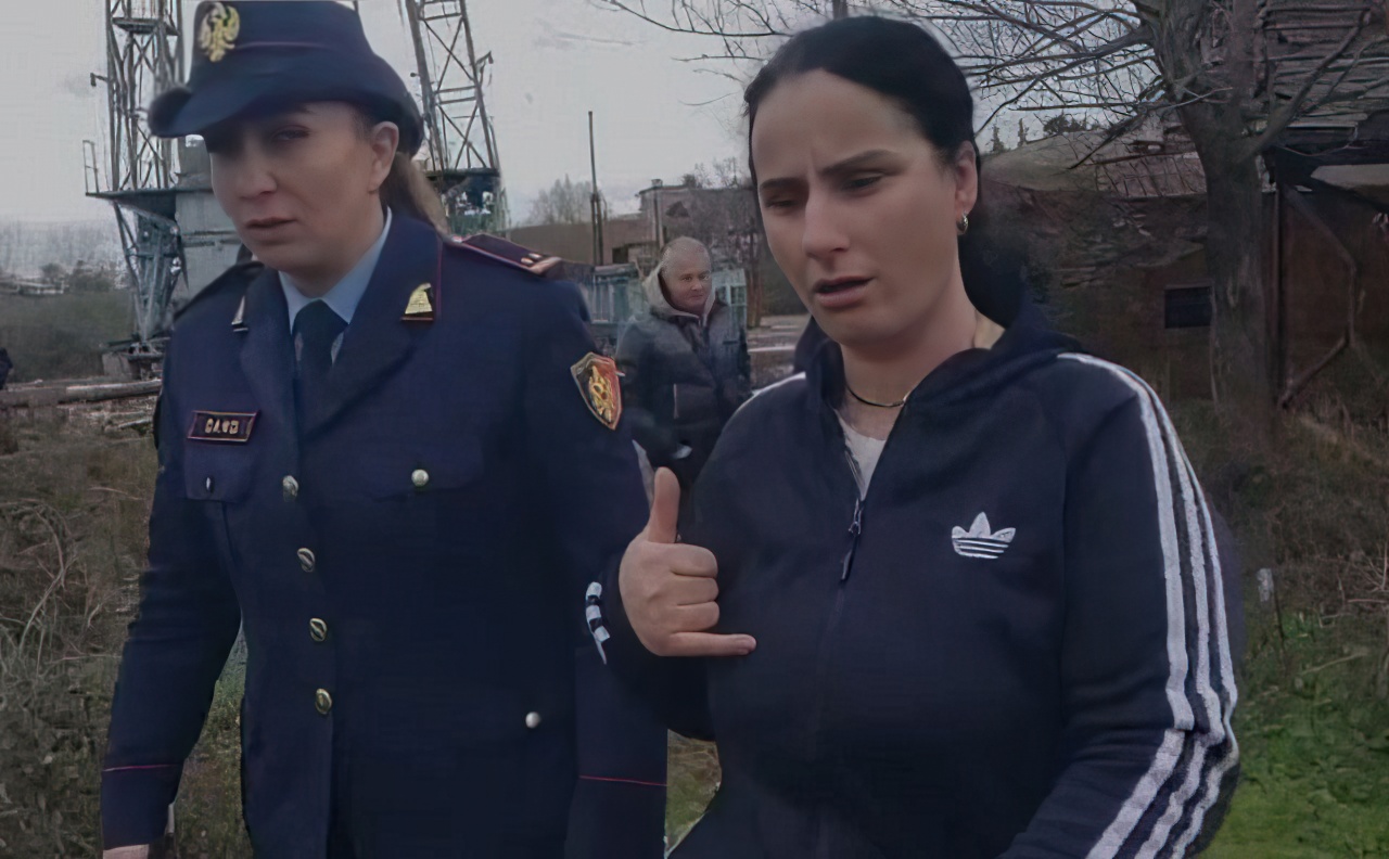 Tentoi të hidhej nga kulla  punonjësja e pastrimit  Më hoqi nga puna se kërkova rrogën