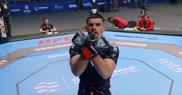 Shqiptari Eric Marku shkëlqen në Serbi  mund rivalin bullgar