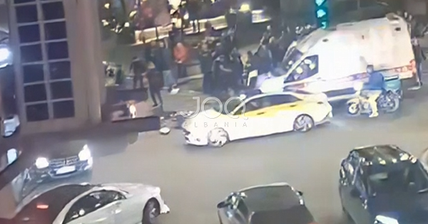 Aksident te Ministria e Drejtësisë: Përplaset motori te rruga “Fortuzi”