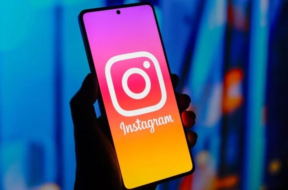 1 në 5 të mitur shohin përmbajtje seksuale të padëshiruara në Instagram