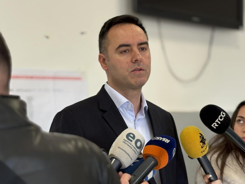 Konjufca pret që nesër të formohet qeveria