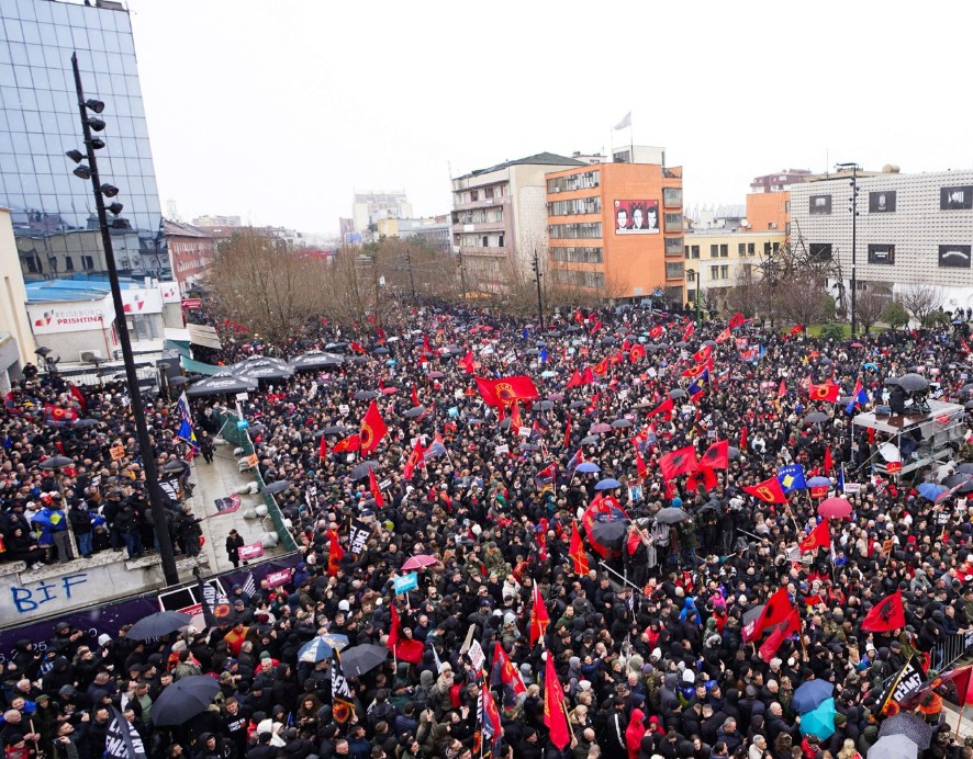 Në këmbë për Çlirimtarët  shqiptarët kërkojnë drejtësi