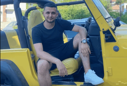 Ky është polici i Tiranës që dyshohet që tentoi të trafikonte 1 milion euro nga Serbia në Kosovë