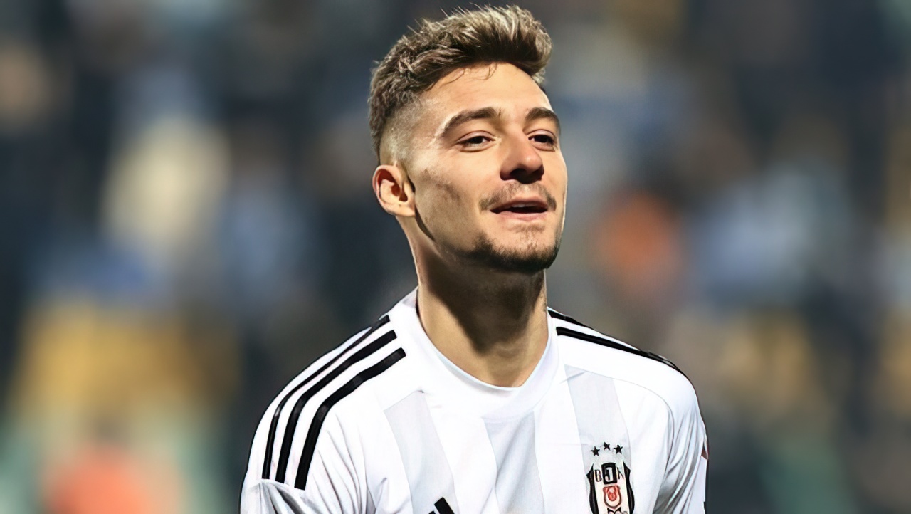 Nisin bisedimet  Trabzonspor kërkon ulje për Muçin  Besiktas nuk lëshon