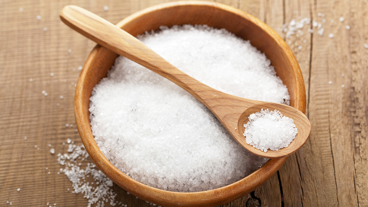 Çfarë ndodh me trupin kur ulni kripën? Ndryshimi në zemër dhe tension do t’ju befasojë