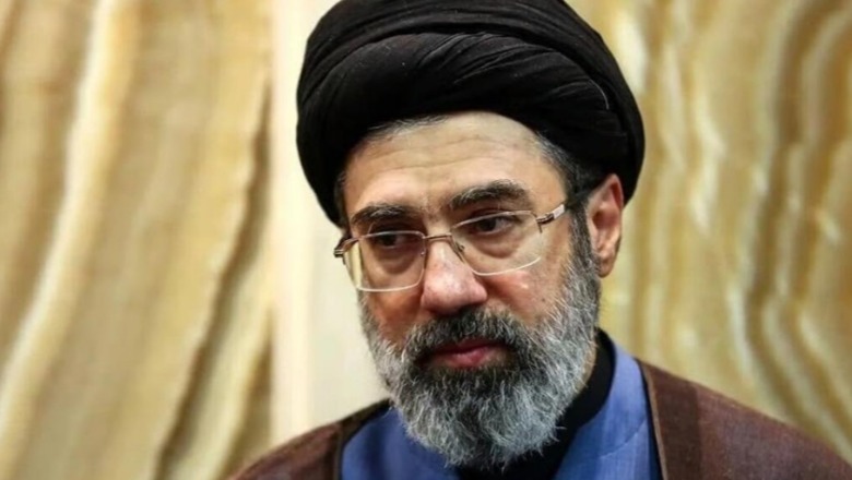 Media amerikane  Mojtaba Khamenei është i izoluar dhe nuk u përgjigjet mesazheve